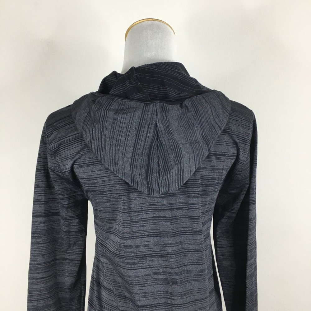 Fabletics Fitted Black Gray Striped Thumbholes Ho… - image 8